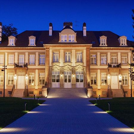 Chateau Hochberg, Hotel & Restaurant Wingen-sur-Moder Exterior photo